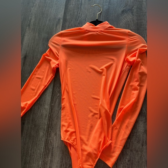 Love labels fishnet orange neon bodysuit - Picture 4 of 4
